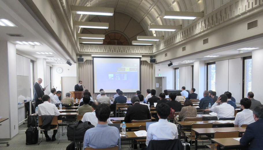 事例報告の様子